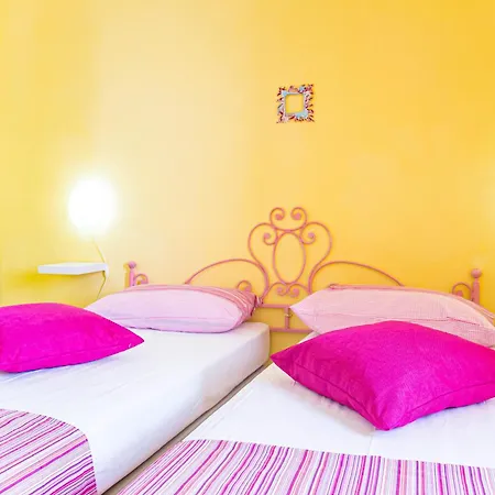 Casa Ondina, 3 Camere, Vista Mare, Air-con * Cala Gonone